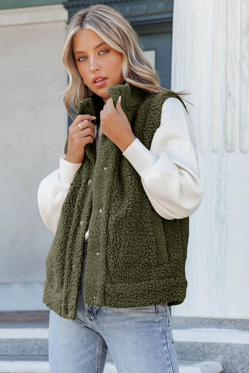 Green Snap Button Pocketed Sherpa Vest Jacket