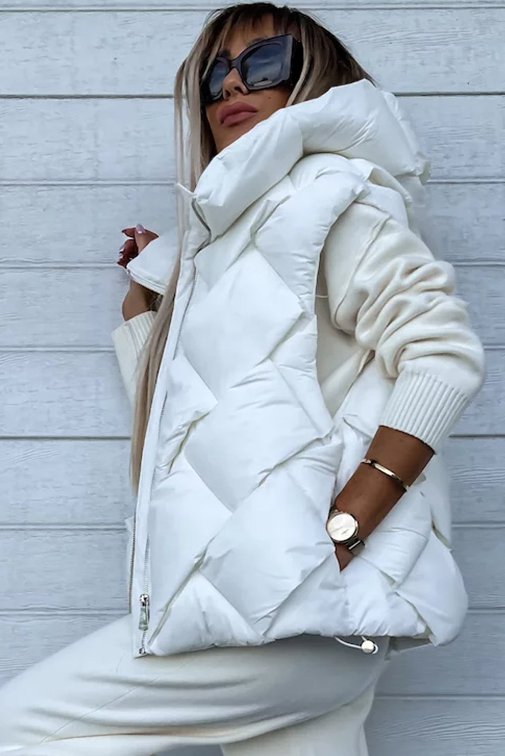 White Quilted Zipper Front Hooded Vest Coat