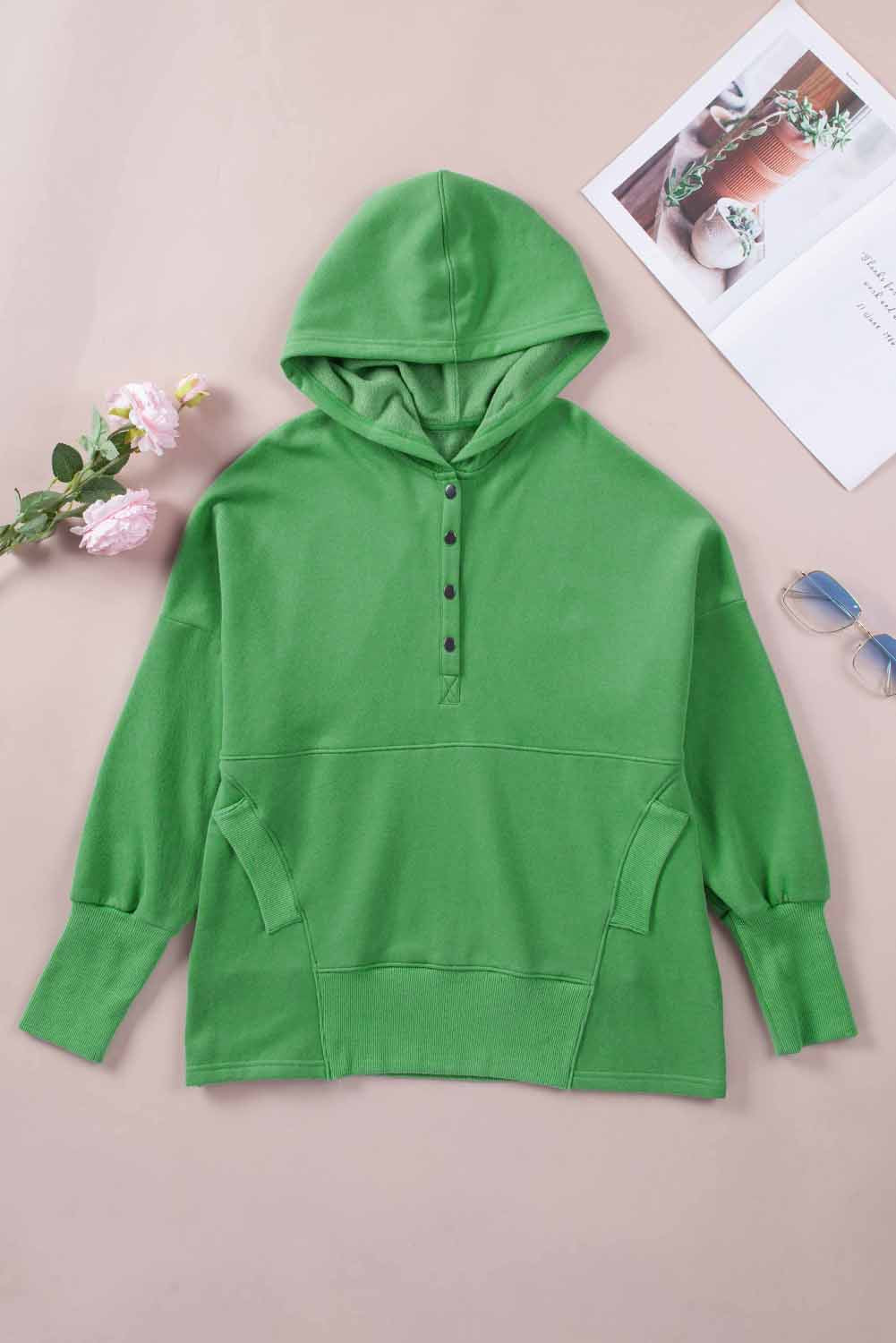 Green Batwing Sleeve Pocketed Henley Hoodie