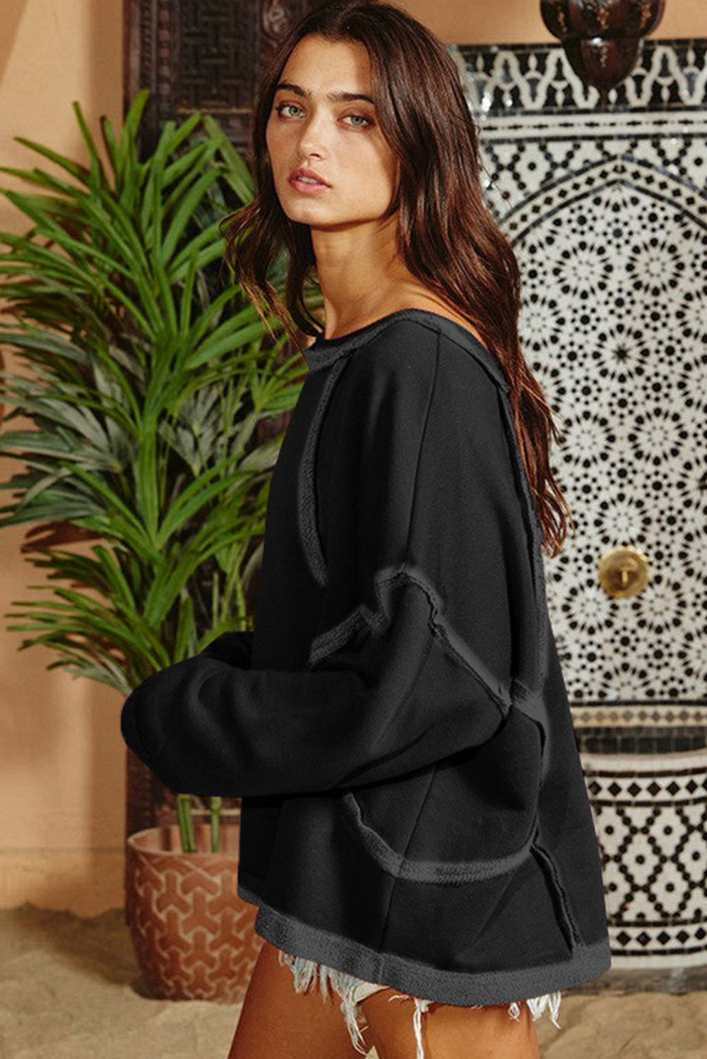 Black Exposed Seam Drop Shoulder Raw Hem Oversized Sweatshirt